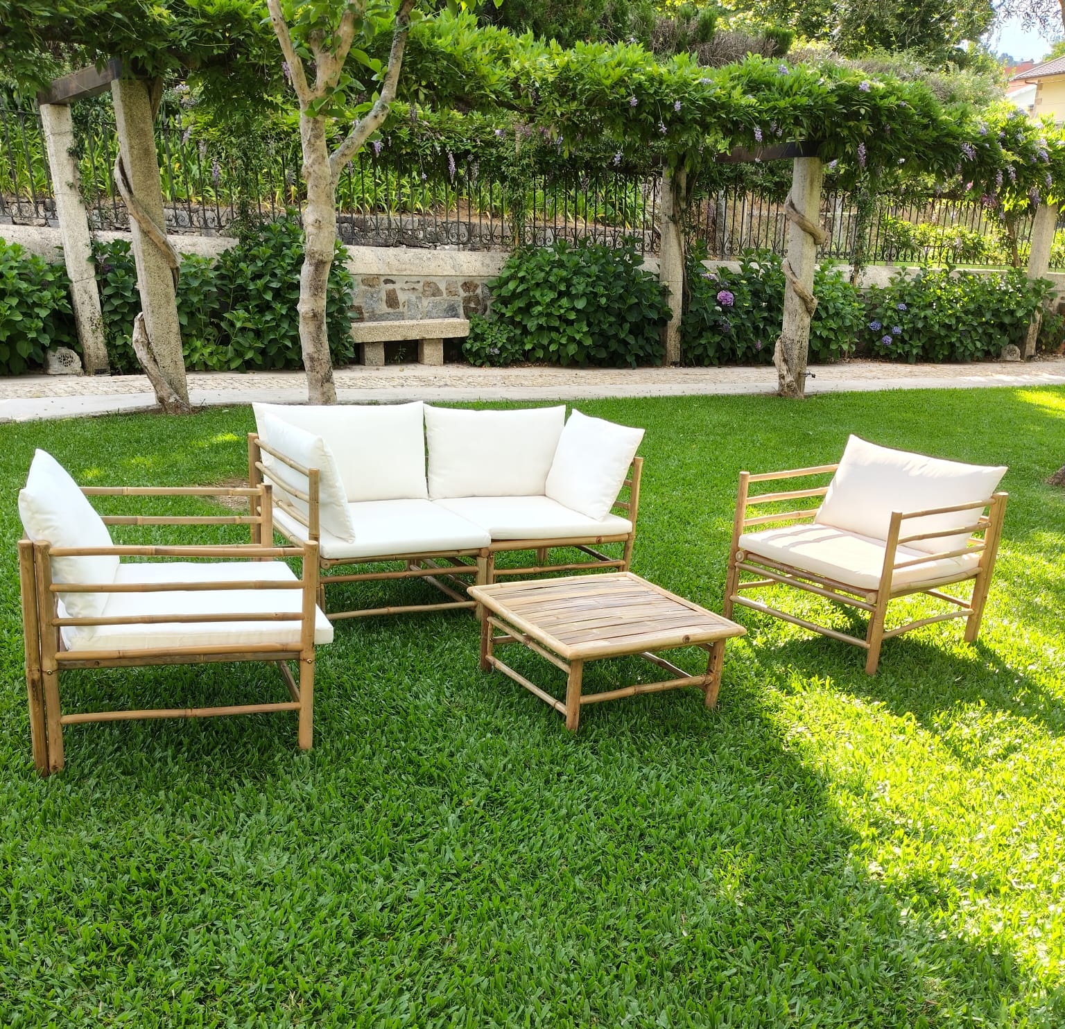 Conjunto Sofás Bambu 4 Pax — cenário